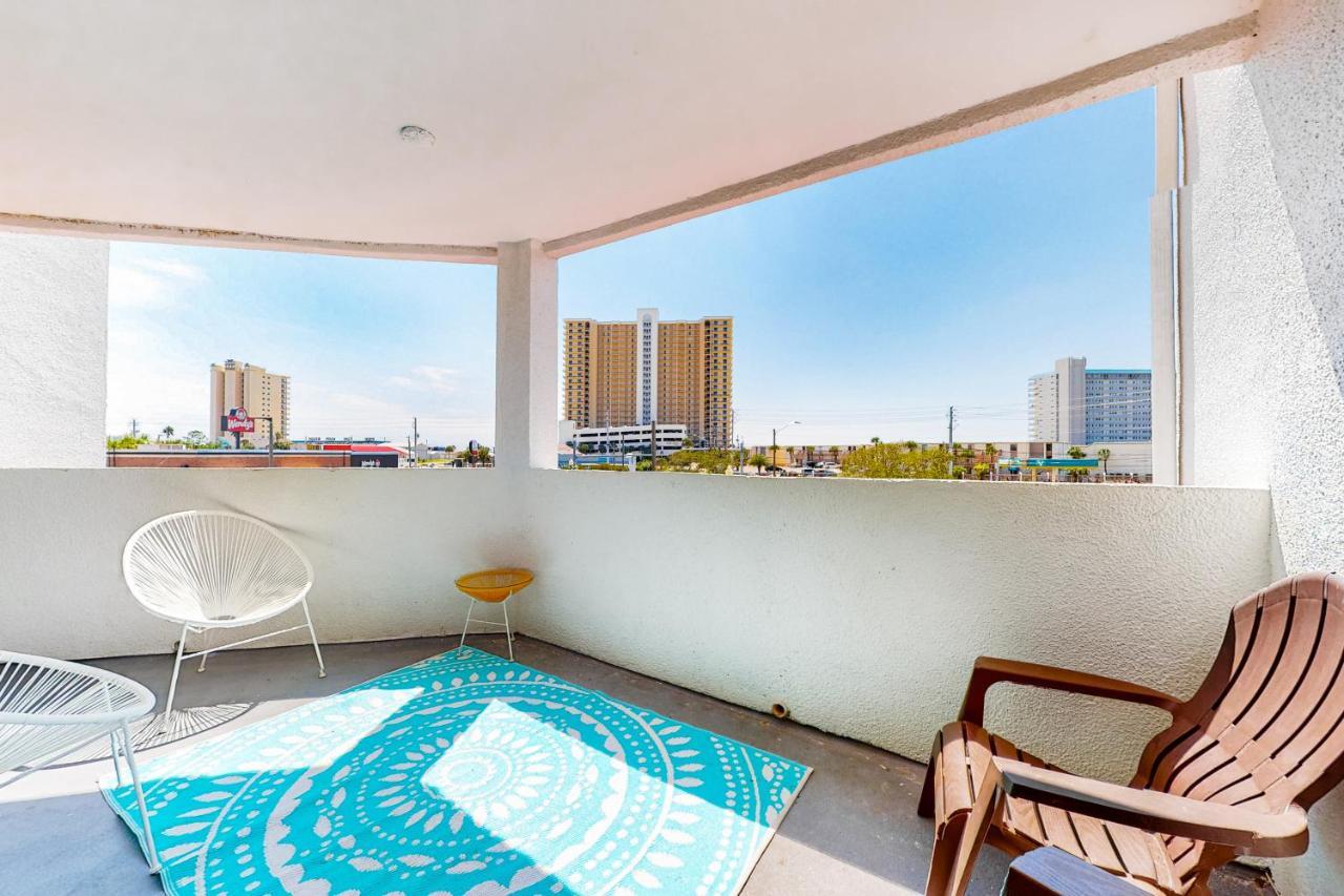 Apartment The At St. Thomas Square #1203b Panama City Beach