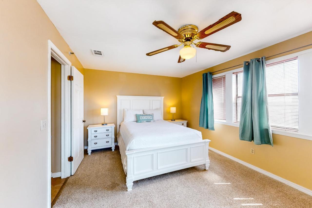 The At St. Thomas Square #1203b Panama City Beach