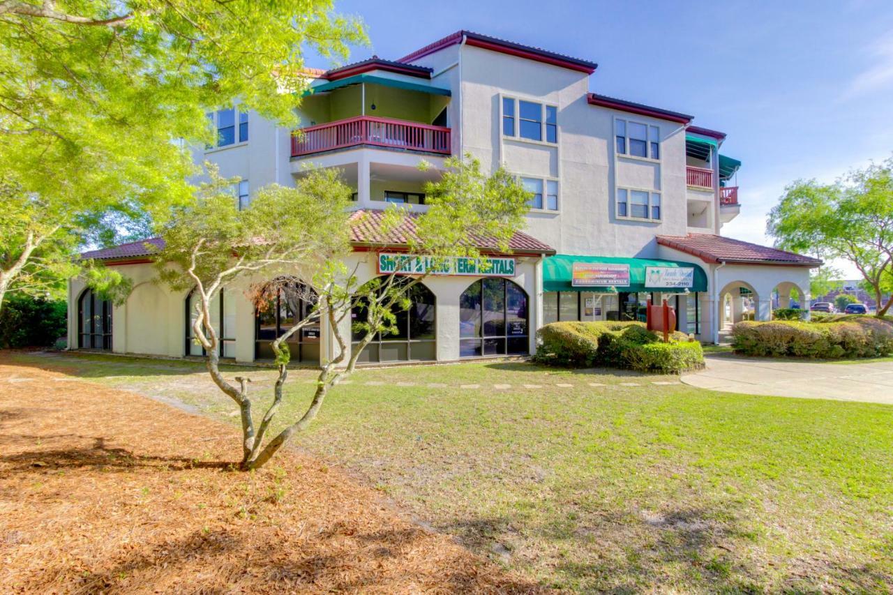 The At St. Thomas Square #1203b Apartment *