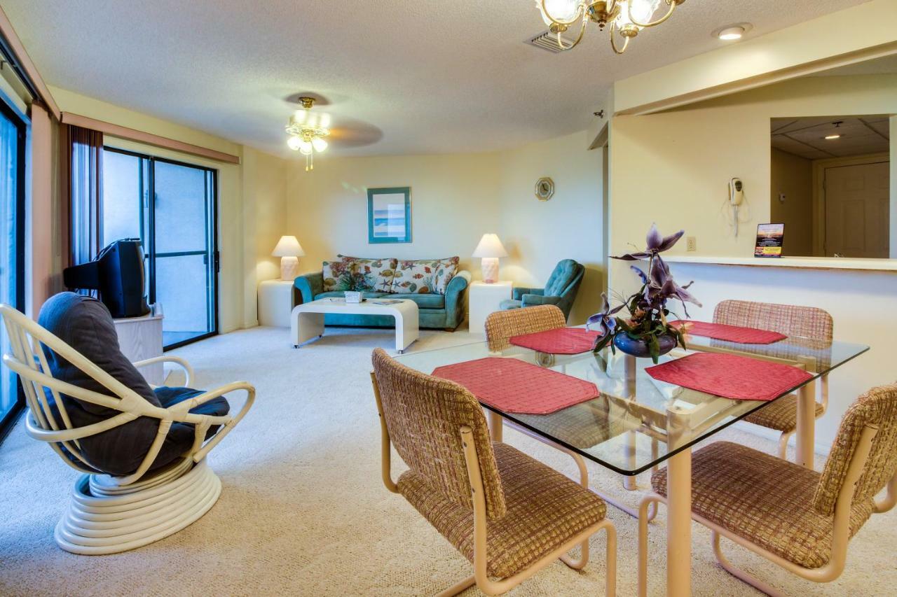 The At St. Thomas Square #1203b Apartment *